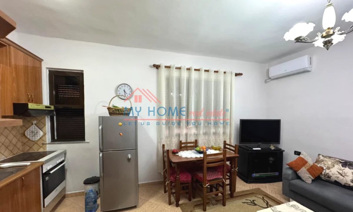 Shtepi me qera Apartament ne Tirane, 2+1, Mobilimi E mobiluar, Pagesa 52,000  Leke.