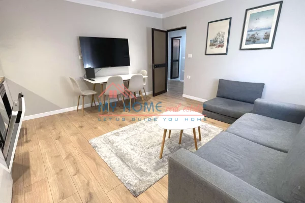 Shtepi me qera Apartament ne Tirane, 1+1, Mobilimi E mobiluar, Pagesa 60,000  Leke.