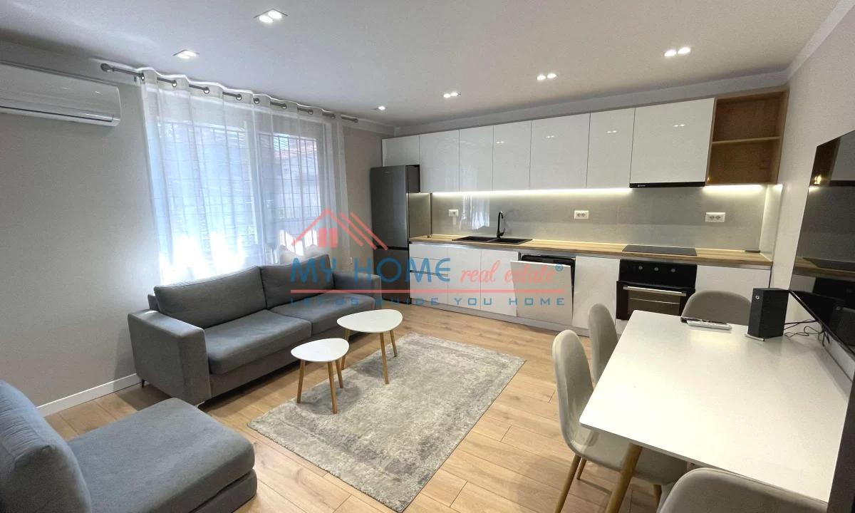 Shtepi me qera Apartament ne Tirane, 1+1, Mobilimi E mobiluar, Pagesa 60,000  Leke.