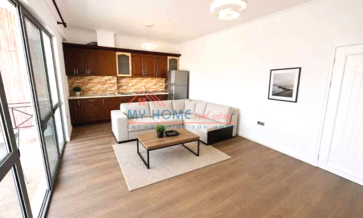 Shtepi ne shitje Apartament ne Tirane, 1+1, Mobilimi E mobiluar, Pagesa 153,000  Euro.