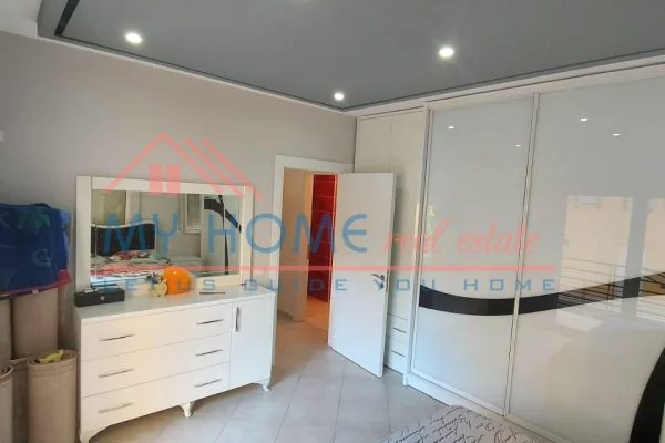 Shtepi me qera Apartament ne Tirane, 2+1, Mobilimi E mobiluar, Pagesa 70,000  Leke.