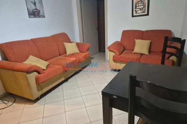 Apartament 1+1 me qera tek 21 Dhjetori ne Tirane