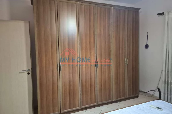 Shtepi me qera Apartament ne Tirane, 1+1, Mobilimi E mobiluar, Pagesa 45,000  Leke.