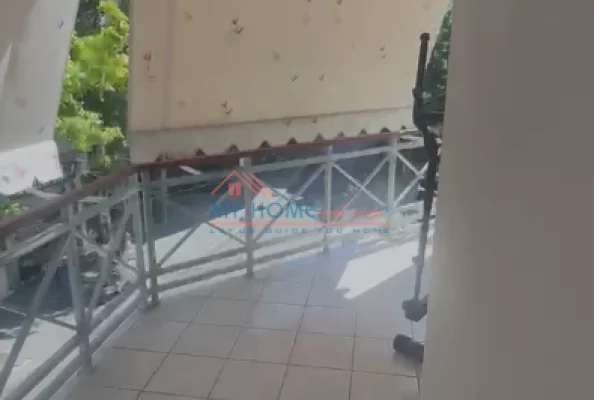 Zyre me qera tek Garda ne Tirane
