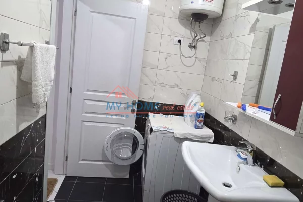 Shtepi me qera Apartament ne Tirane, 1+1, Mobilimi E mobiluar, Pagesa 50,000  Leke.