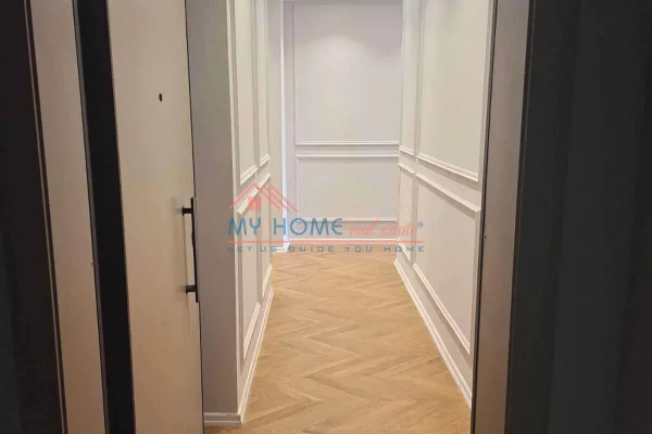 Zyre me qera tek Rruga Mine Peza ne Tirane
