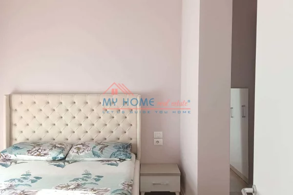 Appartamento in affitto a Tirana 1+1, Arredato