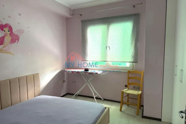 Appartamento in affitto a Tirana 2+1, Arredato