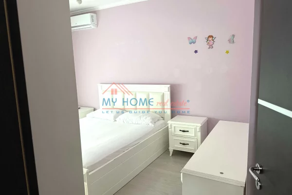 Appartamento in affitto a Tirana 2+1, Arredato