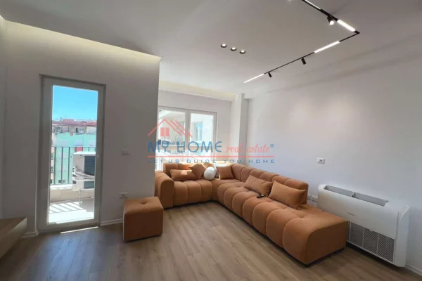 Casa in affitto 2+1 a Tirana - 90,000 Leke
