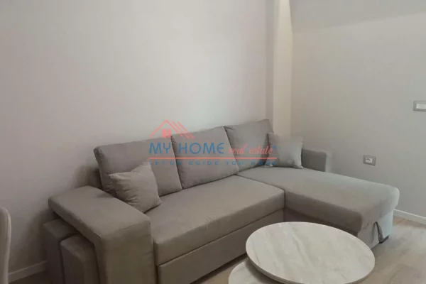 Appartamento in affitto a Tirana 1+1, Arredato