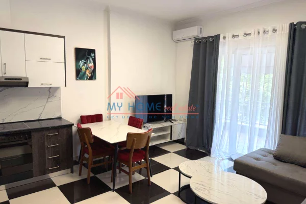 Casa in affitto 1+1 a Tirana - 60,000 Leke