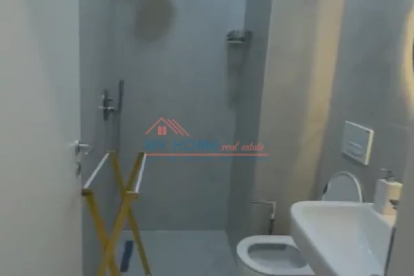 Shtepi me qera Apartament ne Tirane, 1+1, Mobilimi E mobiluar, Pagesa 450  Euro.