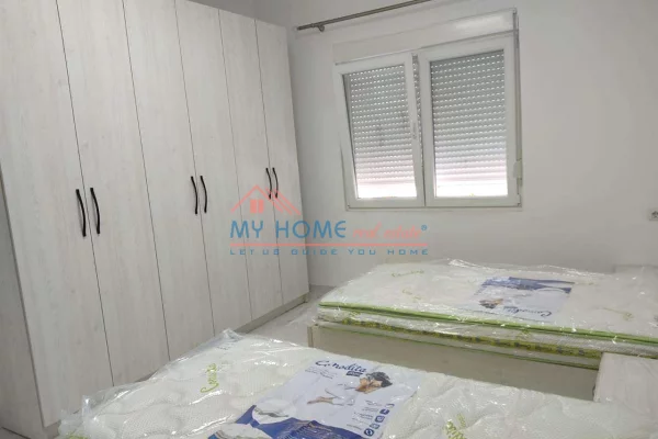 Shtepi me qera Apartament ne Tirane, 1+1, Mobilimi E mobiluar, Pagesa 60,000  Leke.