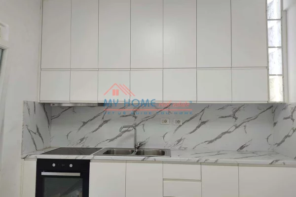 Shtepi me qera Apartament ne Tirane, 1+1, Mobilimi E mobiluar, Pagesa 60,000  Leke.