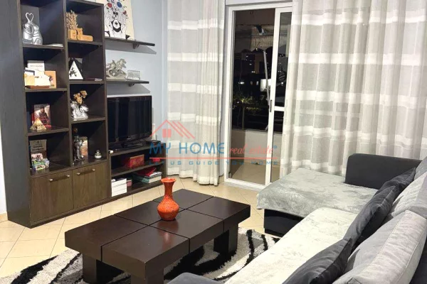 Shtepi me qera Apartament ne Tirane, 1+1, Mobilimi E mobiluar, Pagesa 45,000  Leke.