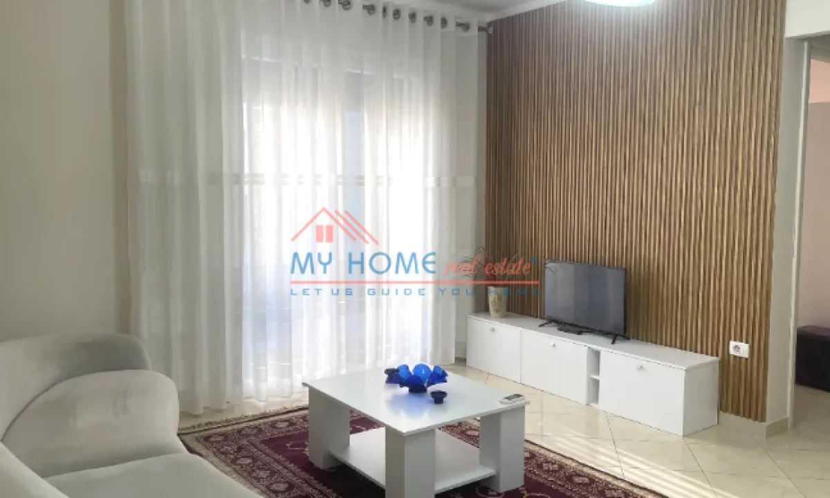 Shtepi me qera Apartament ne Tirane, 1+1, Mobilimi E mobiluar, Pagesa 650  Euro.