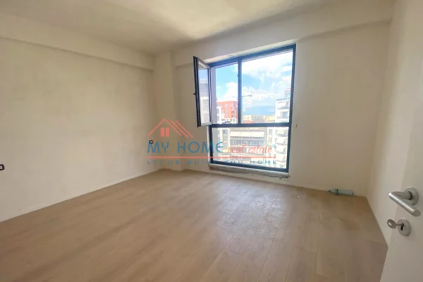 Shtepi ne shitje Apartament ne Tirane, 2+1, Mobilimi Bosh, pa mobiluar, Pagesa 155,700  Euro.