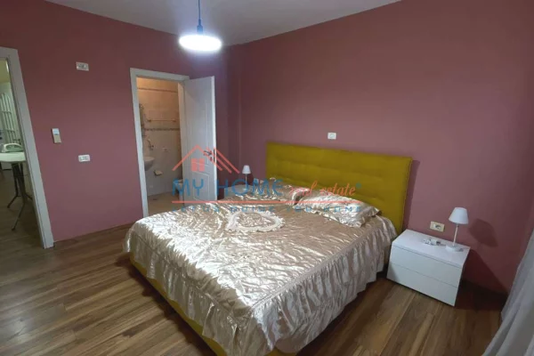 Shtepi me qera Apartament ne Tirane, 2+1, Mobilimi E mobiluar, Pagesa 900  Euro.