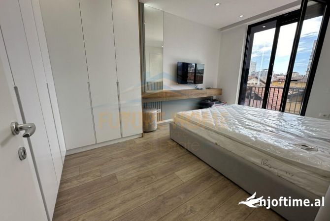 Shtepi ne shitje Apartament ne Tirane, 1+1, Mobilimi Pjeserisht e mobiluar, Pagesa 215,000  Euro.