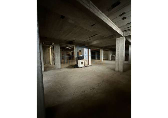 Business Property in Sale 1+1 in Tirana - 230,000 Euro