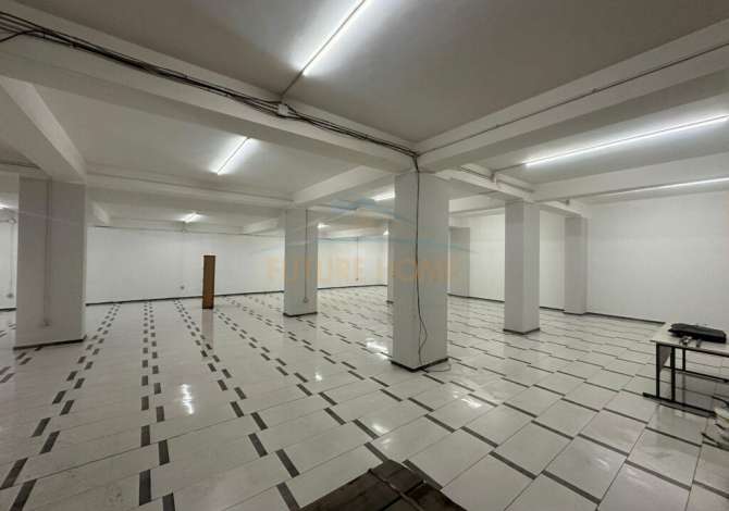 Qera, Ambient, Unaza e Re, Tirane PRM39104 