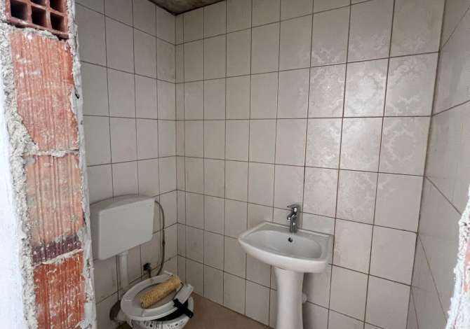 Business Property in Sale 1+1 in Tirana - 40,000 Euro