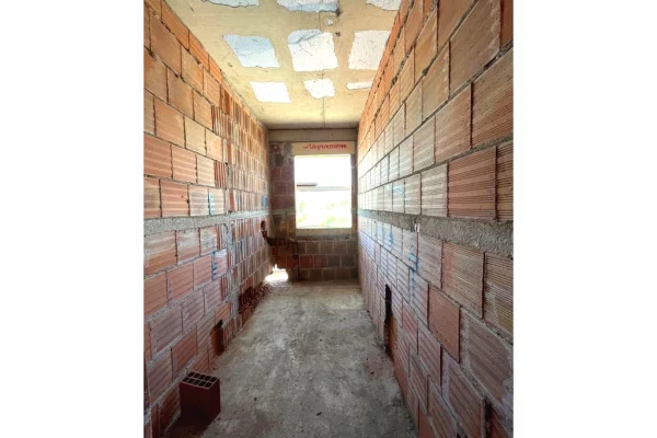 Shtepi ne shitje Apartament ne Tirane, 2+1, Mobilimi Bosh, pa mobiluar, Pagesa 109,000  Euro.