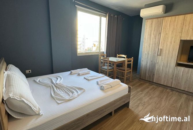 Shtepi ne shitje Apartament ne Durres, 2+1, Mobilimi E mobiluar, Pagesa 160,500  Euro.