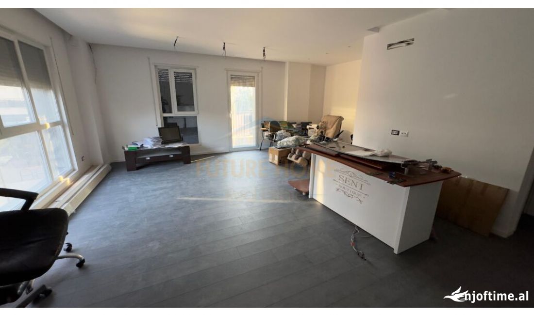 Qera, Zyre + Post Parkimi, Don Bosco, Tirane PRM47174