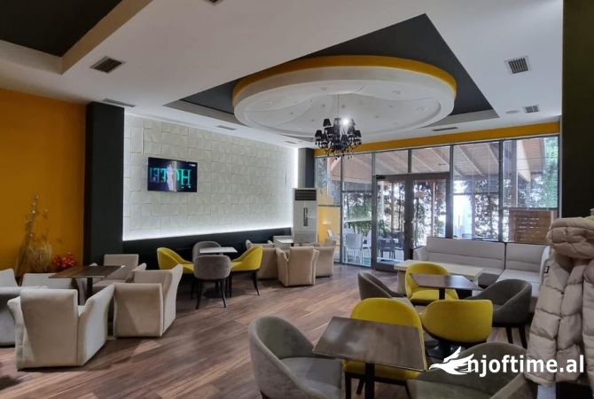 Ambiente Commerciale in Vendita 2+1 a Elbasan - 132,000 Euro