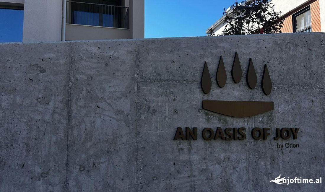 Shtepi ne shitje Apartament ne Tirane, 2+1, Mobilimi Bosh, pa mobiluar, Pagesa 377,000  Euro.