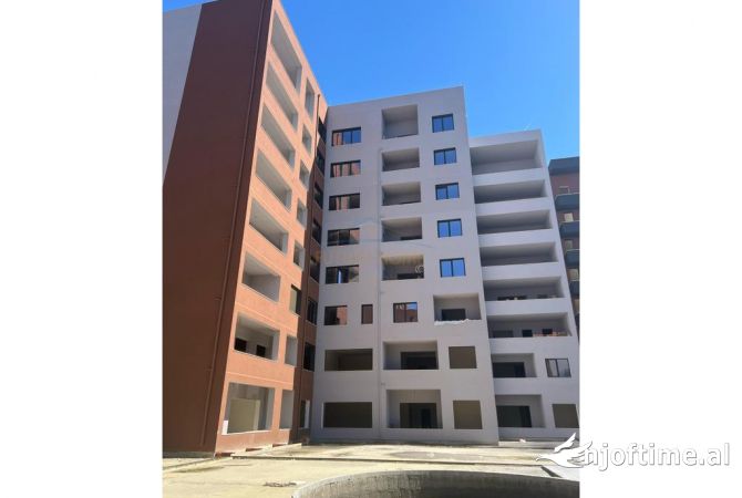 Apartment for sale in Tirana 2+1, Emty