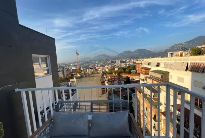 Shitet, Apartament 1+1+Post Parkimi, Rruga e Barrikadave, Tirane