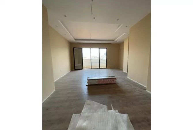 Appartamento in vendita a Tirana 2+1, Vuoto