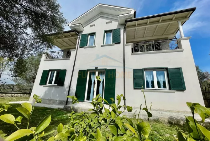 Shtepi ne shitje Shtepi Private ne Tirane, 4+1, Mobilimi E mobiluar, Pagesa 850,000  Euro.