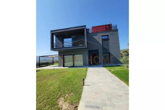 Shtepi ne shitje 4+1 ne Tirane - 800,000 Euro