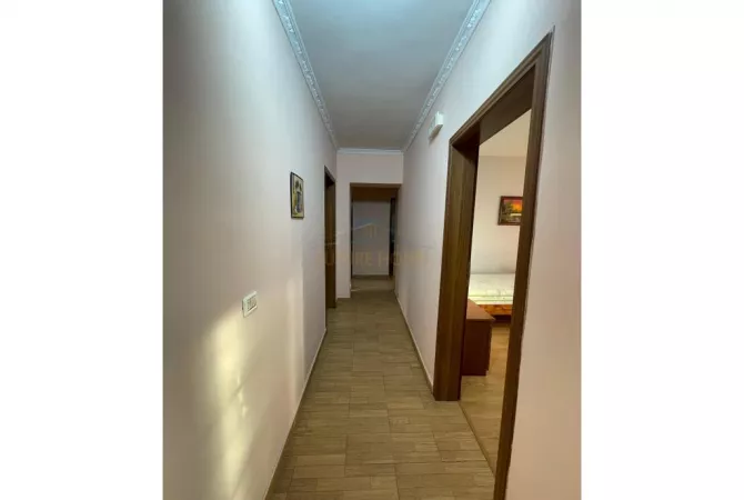 Apartment for sale in Tirana 4+1, Furnished