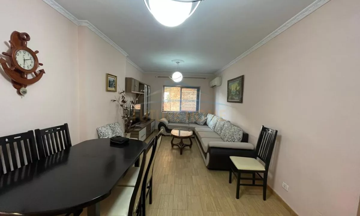 Apartment for sale in Tirana 4+1, Furnished
