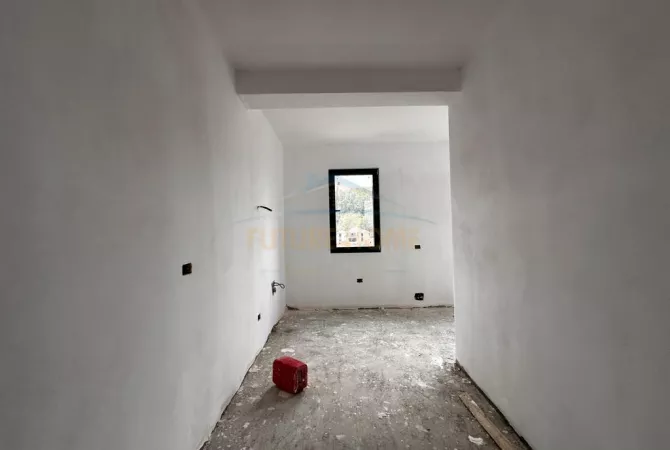 Apartment for sale in Tirana 2+1, Emty