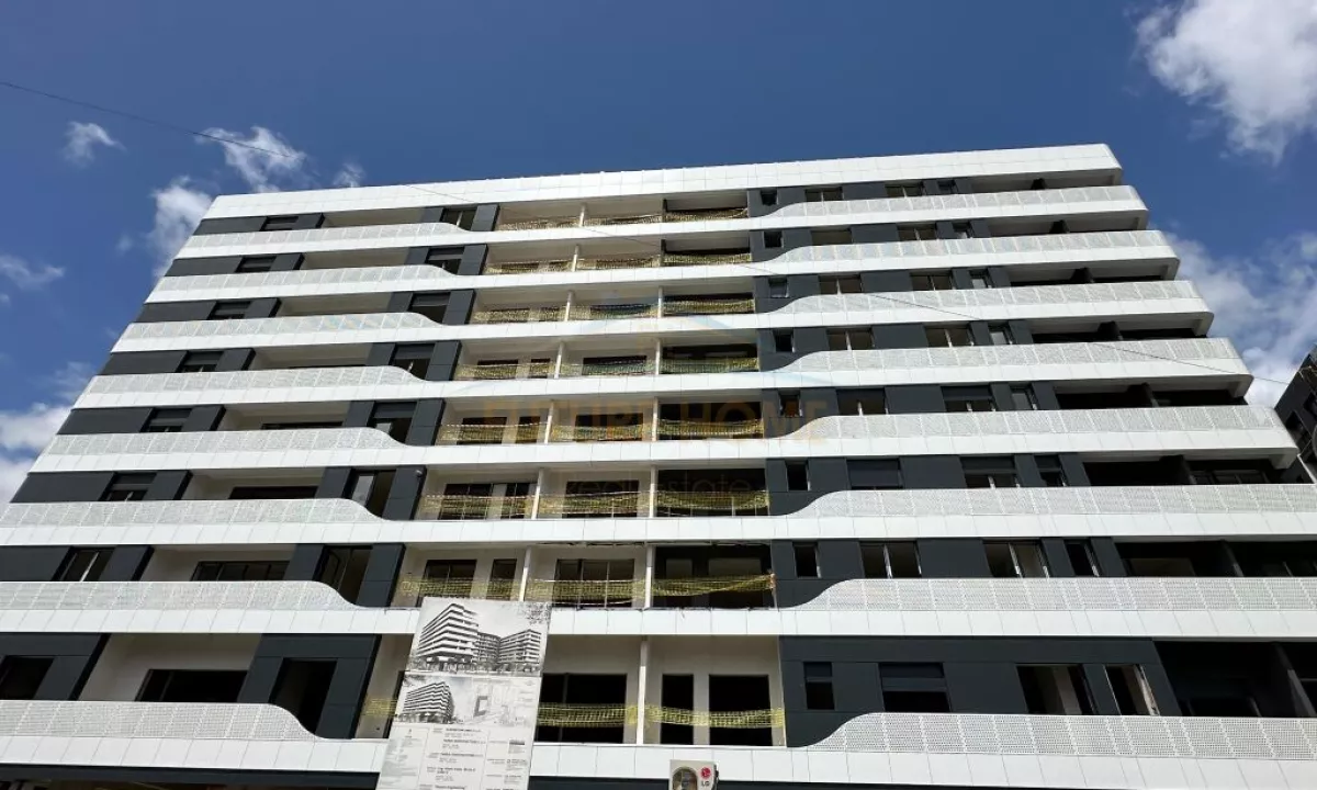 Shtepi ne shitje Apartament ne Tirane, 2+1, Mobilimi Bosh, pa mobiluar, Pagesa 205,000  Euro.