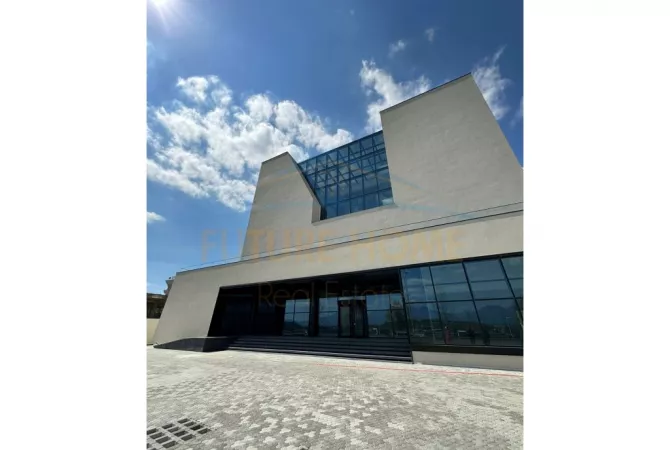 Ambient biznesi me qera 6+1 ne Tirane - 30,000 Euro