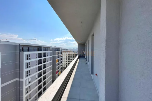 Appartamento in vendita a Tirana 2+1, Vuoto