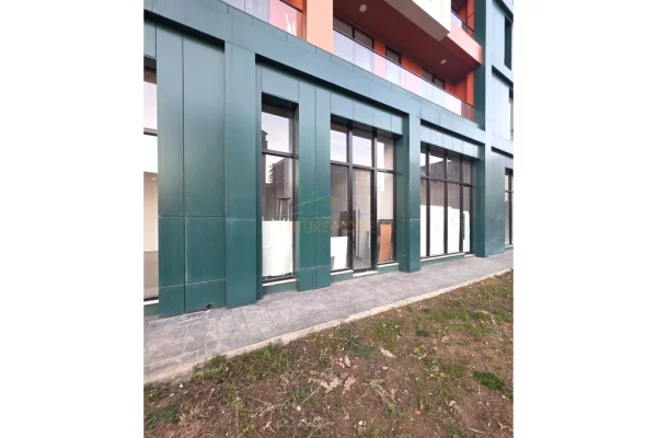 Business Property in Sale 1+1 in Tirana - 185,000 Euro
