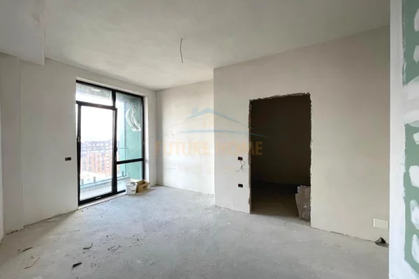 Appartamento in vendita a Tirana 3+1, Vuoto
