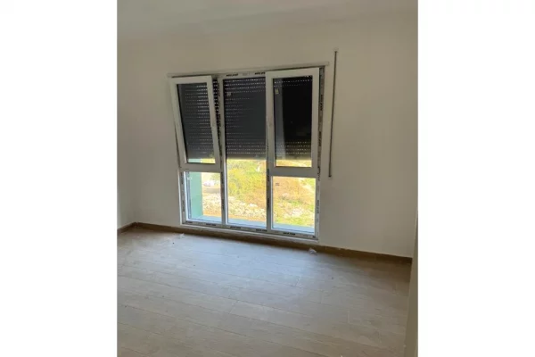 Apartment for rent in Tirana 2+1, Emty