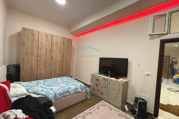 Casa privata/Indipendente in vendita a Tirana 2+1, Arredato