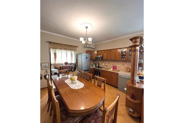 Apartment for sale in Tirana 2+1, Furnished