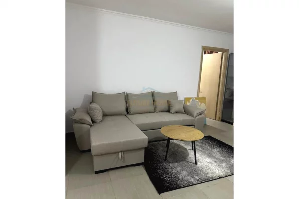 Shtepi me qera Apartament ne Tirane, 2+1, Mobilimi E mobiluar, Pagesa 600  Euro.