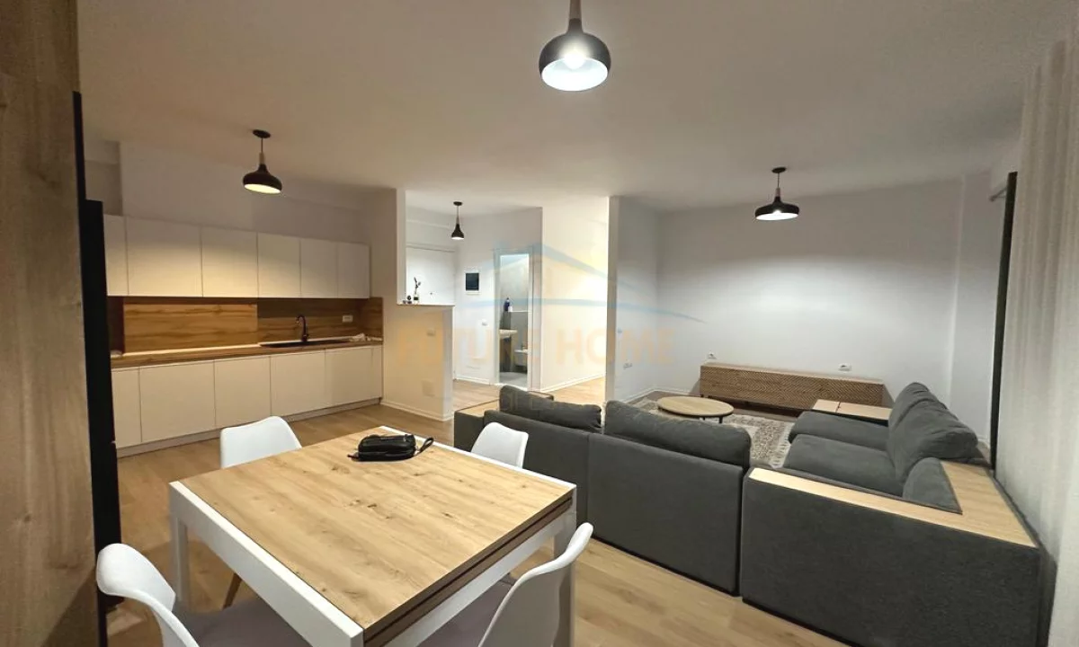 Shtepi ne shitje Apartament ne Tirane, 2+1, Mobilimi E mobiluar, Pagesa 255,000  Euro.